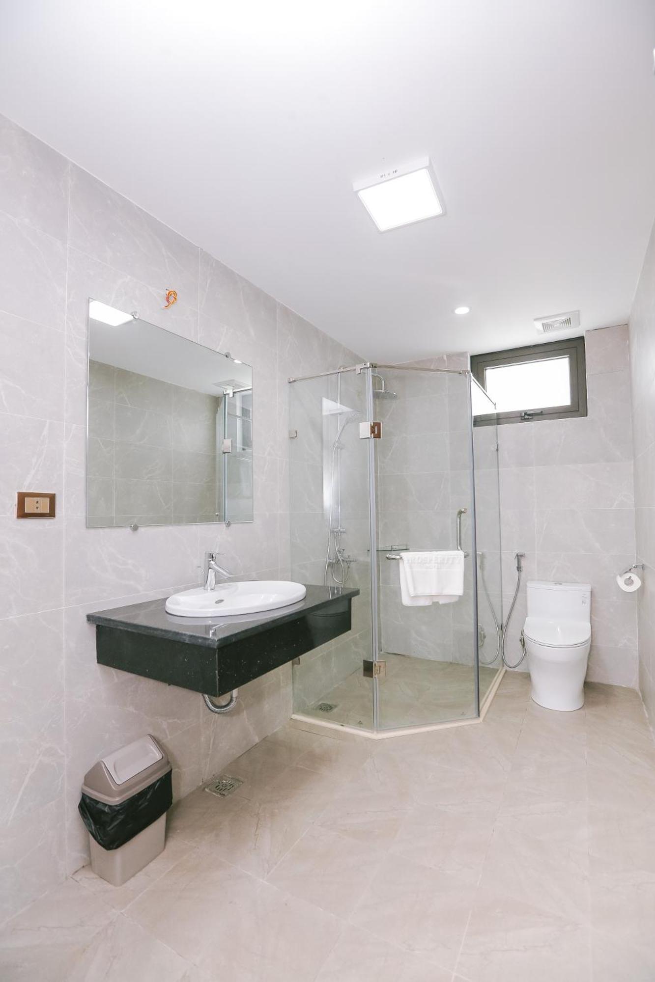 Prosperity Boutique Halong Hotel & Restaurent Ha Long Exterior foto