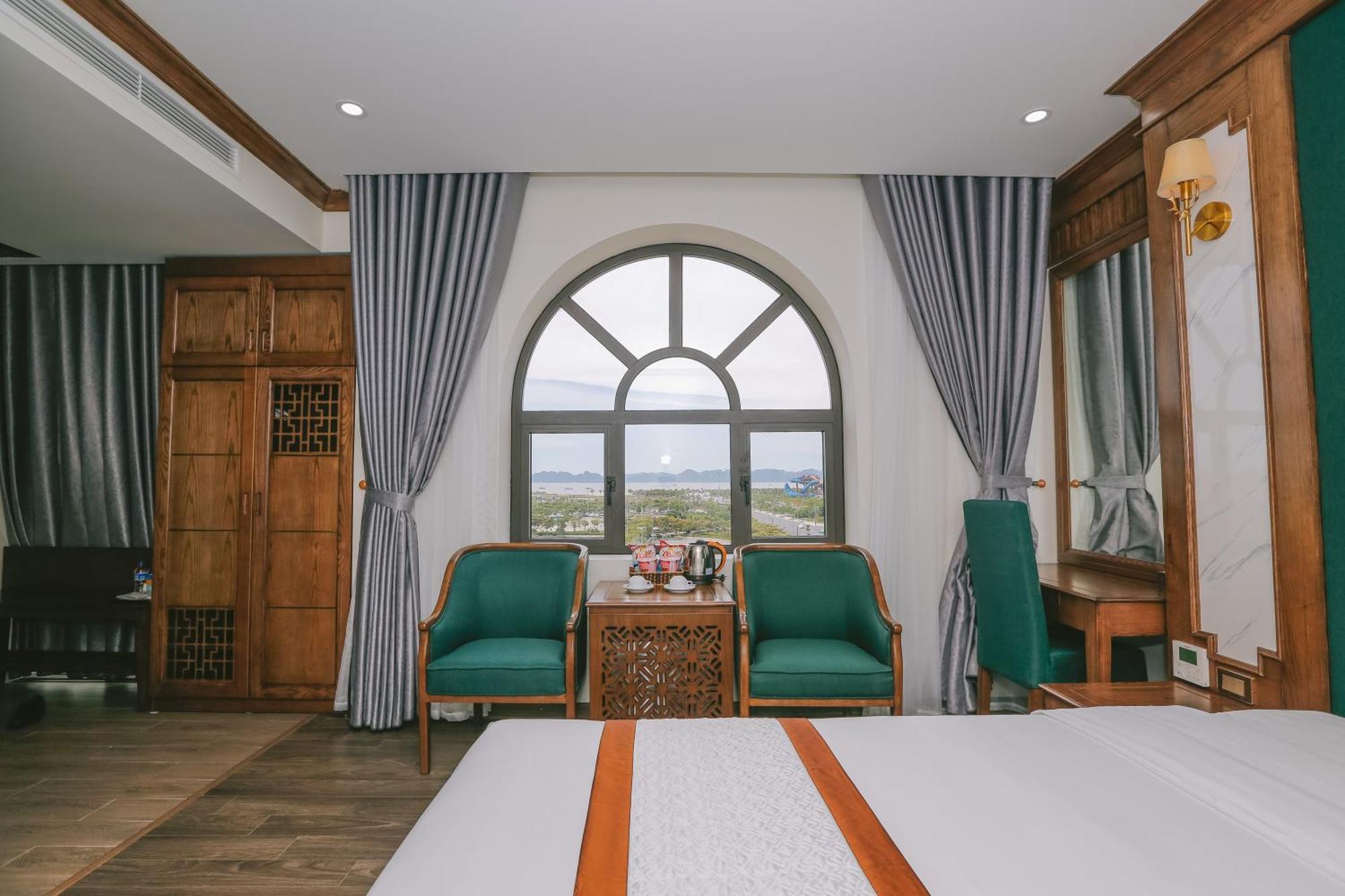 Prosperity Boutique Halong Hotel & Restaurent Ha Long Exterior foto